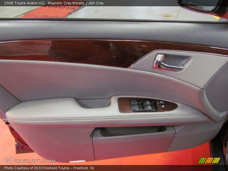 Magnetic Gray Metallic / Ash Gray 2008 Toyota Avalon XLS