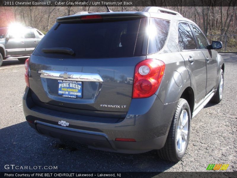 Cyber Gray Metallic / Light Titanium/Jet Black 2011 Chevrolet Equinox LT