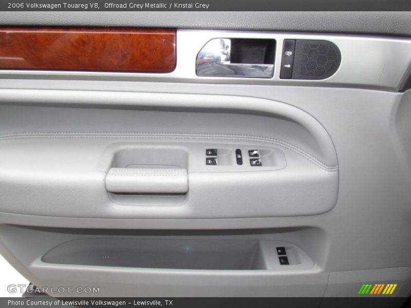 Offroad Grey Metallic / Kristal Grey 2006 Volkswagen Touareg V8