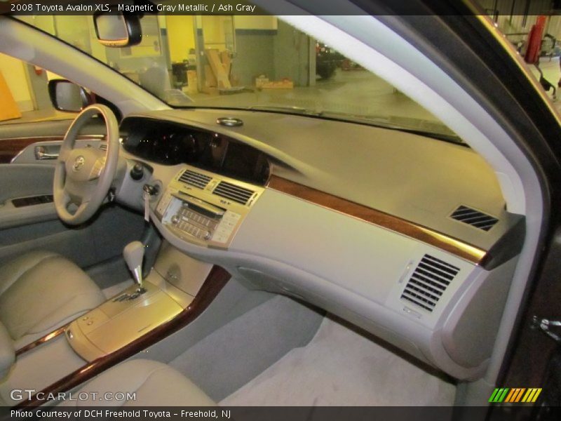 Magnetic Gray Metallic / Ash Gray 2008 Toyota Avalon XLS