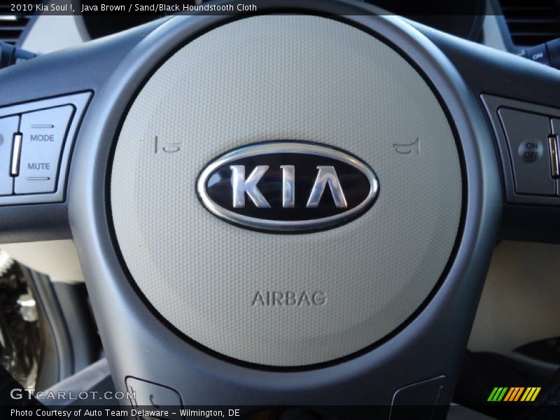 Java Brown / Sand/Black Houndstooth Cloth 2010 Kia Soul !