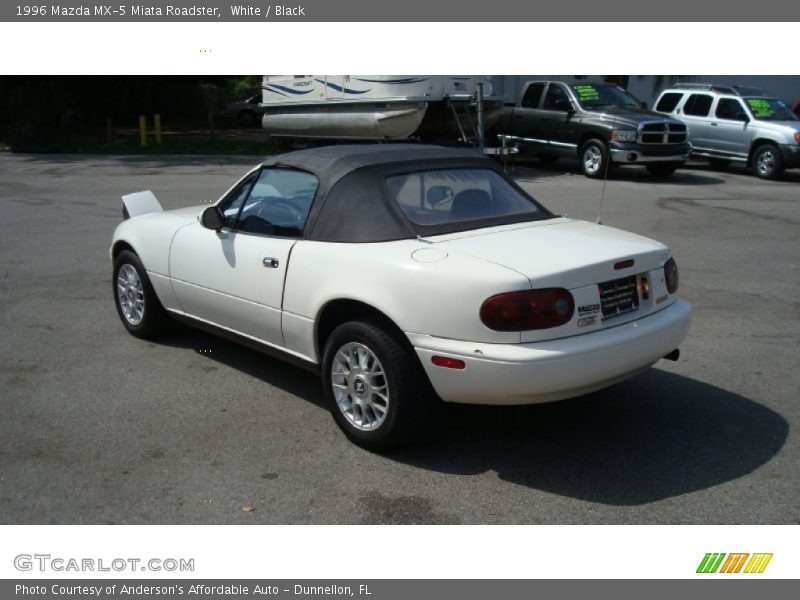 White / Black 1996 Mazda MX-5 Miata Roadster