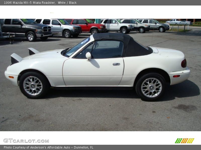 White / Black 1996 Mazda MX-5 Miata Roadster