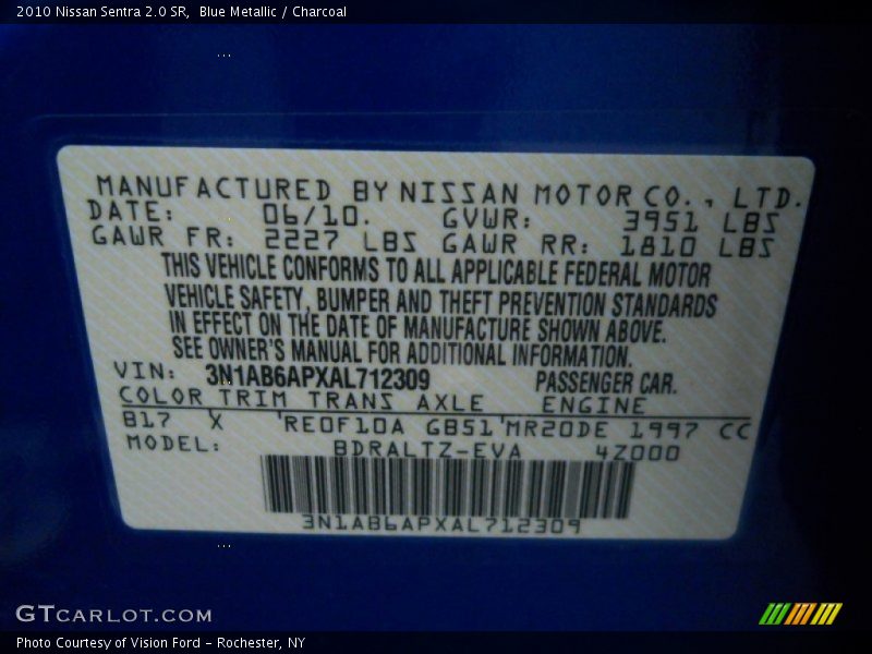Blue Metallic / Charcoal 2010 Nissan Sentra 2.0 SR