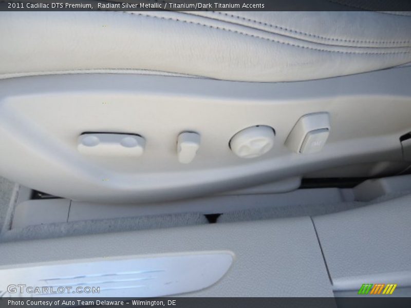 Radiant Silver Metallic / Titanium/Dark Titanium Accents 2011 Cadillac DTS Premium