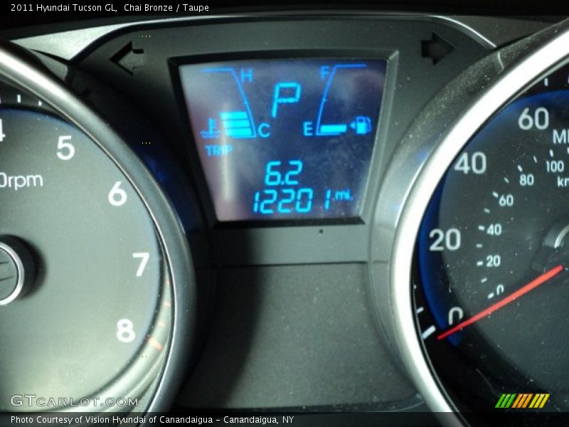 Chai Bronze / Taupe 2011 Hyundai Tucson GL