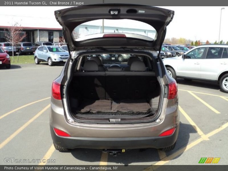 Chai Bronze / Taupe 2011 Hyundai Tucson GL