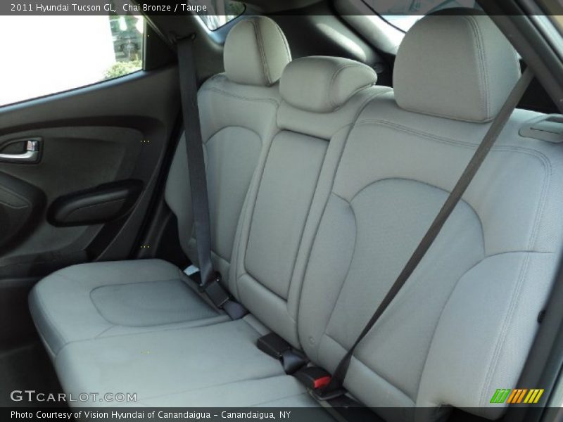 Chai Bronze / Taupe 2011 Hyundai Tucson GL