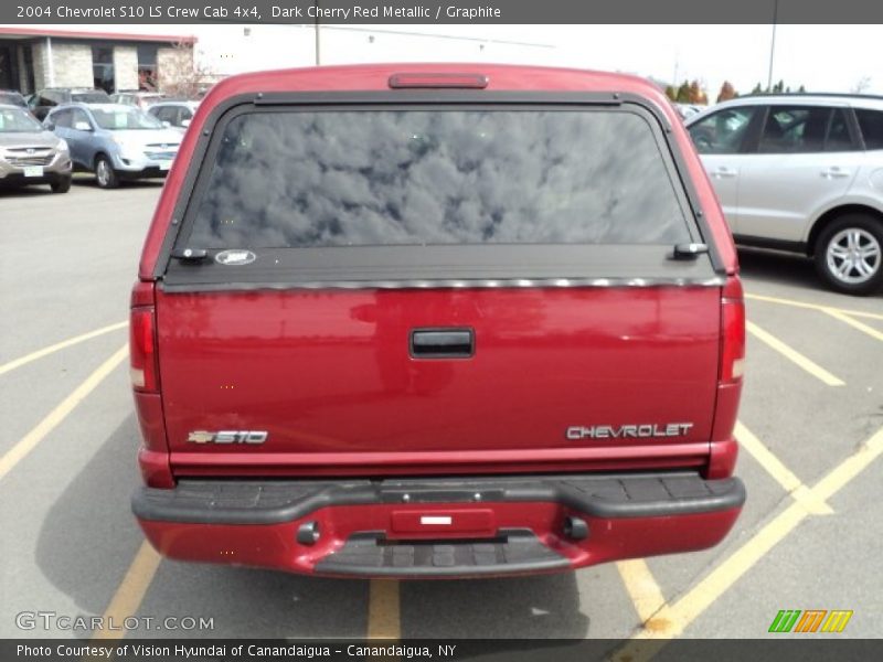 Dark Cherry Red Metallic / Graphite 2004 Chevrolet S10 LS Crew Cab 4x4