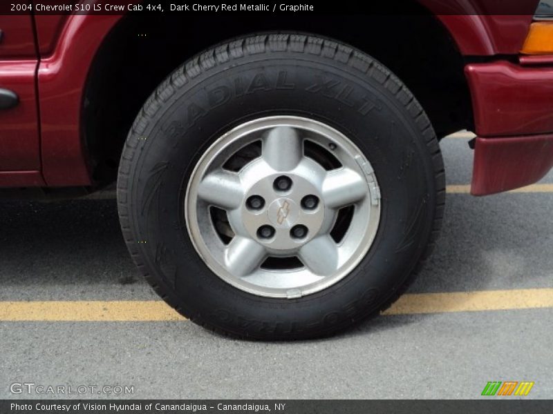 Dark Cherry Red Metallic / Graphite 2004 Chevrolet S10 LS Crew Cab 4x4
