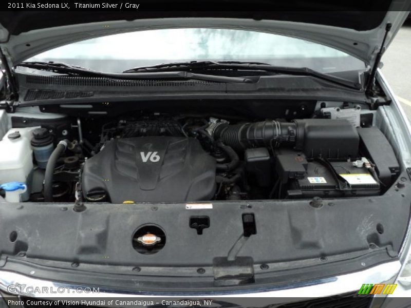 Titanium Silver / Gray 2011 Kia Sedona LX