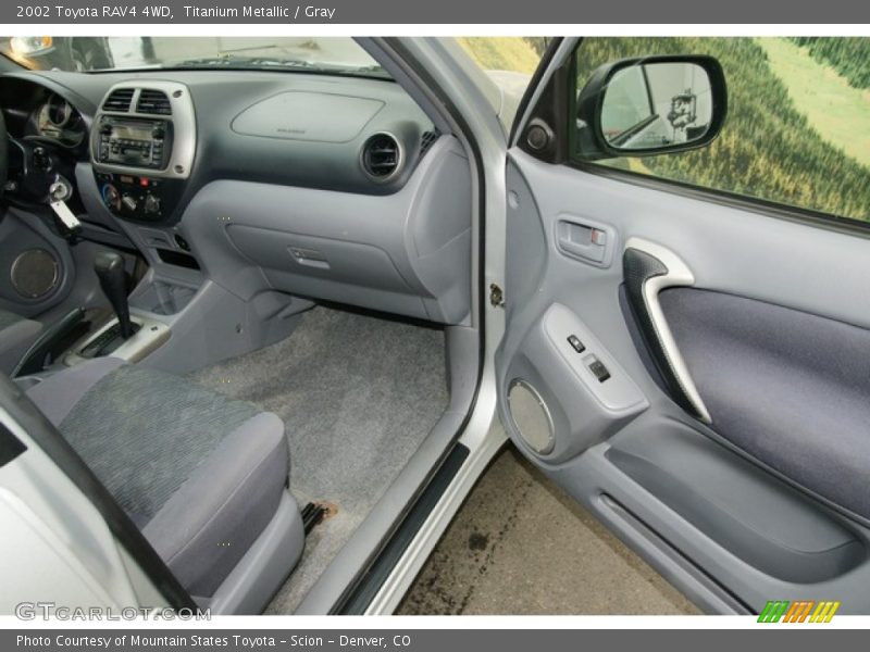 Titanium Metallic / Gray 2002 Toyota RAV4 4WD