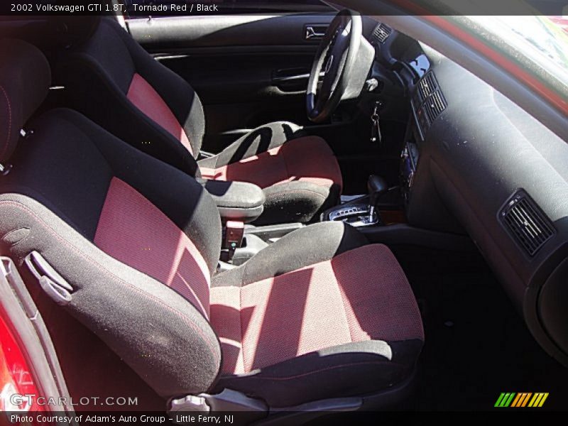 Tornado Red / Black 2002 Volkswagen GTI 1.8T