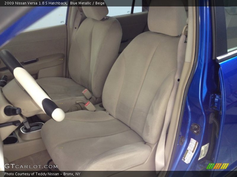 Blue Metallic / Beige 2009 Nissan Versa 1.8 S Hatchback