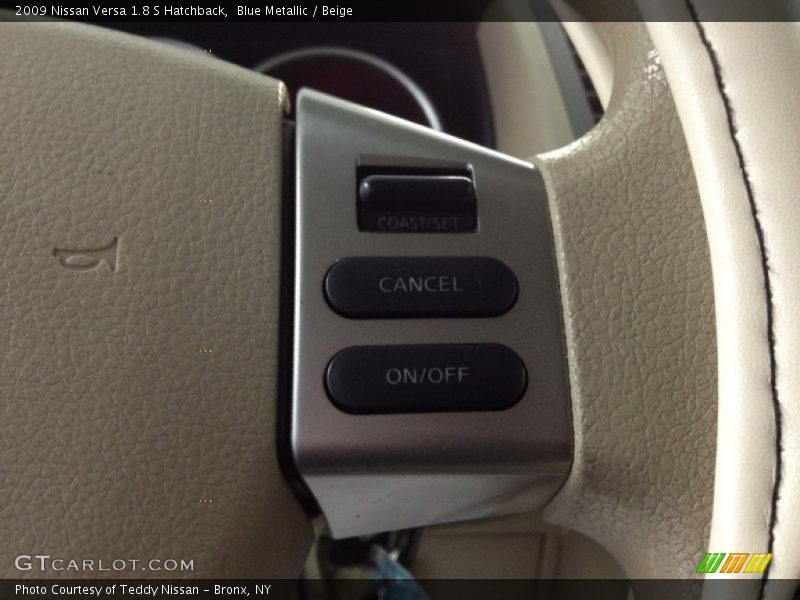 Blue Metallic / Beige 2009 Nissan Versa 1.8 S Hatchback