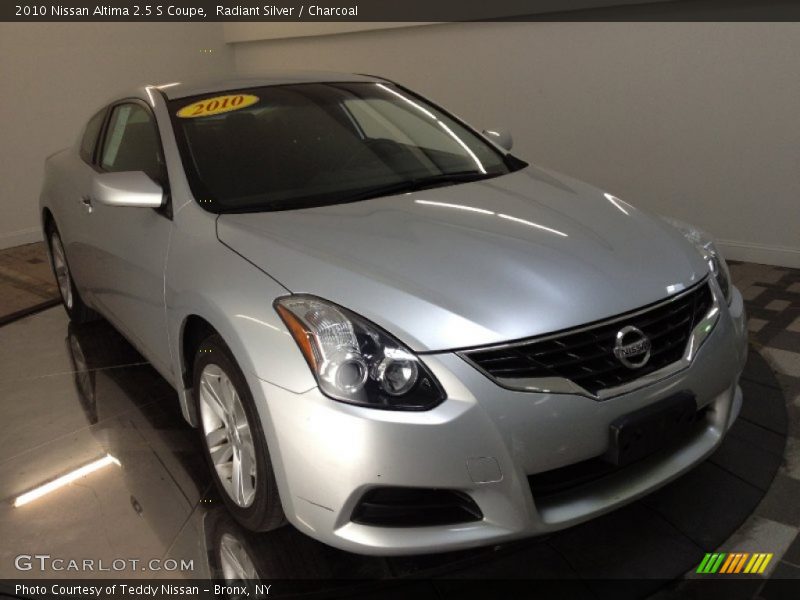 Radiant Silver / Charcoal 2010 Nissan Altima 2.5 S Coupe