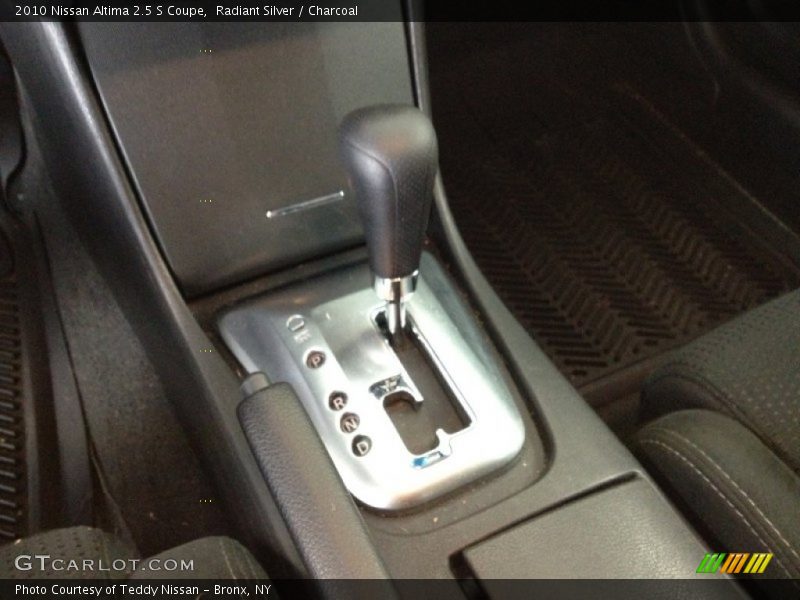 Radiant Silver / Charcoal 2010 Nissan Altima 2.5 S Coupe