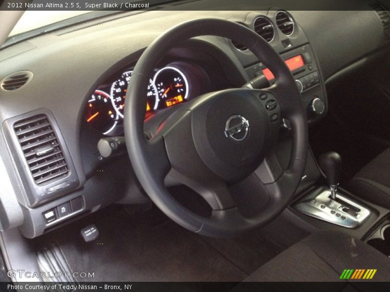 Super Black / Charcoal 2012 Nissan Altima 2.5 S