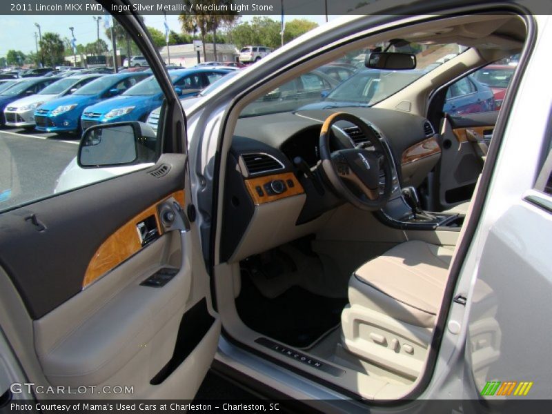 Ingot Silver Metallic / Medium Light Stone 2011 Lincoln MKX FWD