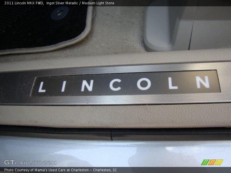 Ingot Silver Metallic / Medium Light Stone 2011 Lincoln MKX FWD
