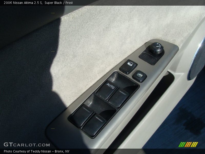 Super Black / Frost 2006 Nissan Altima 2.5 S