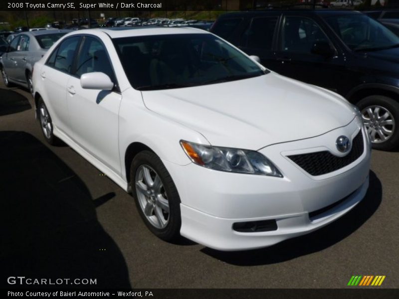 Super White / Dark Charcoal 2008 Toyota Camry SE