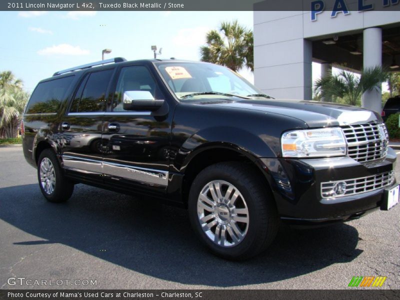 Tuxedo Black Metallic / Stone 2011 Lincoln Navigator L 4x2