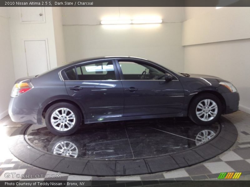 Dark Slate / Charcoal 2010 Nissan Altima 2.5 S