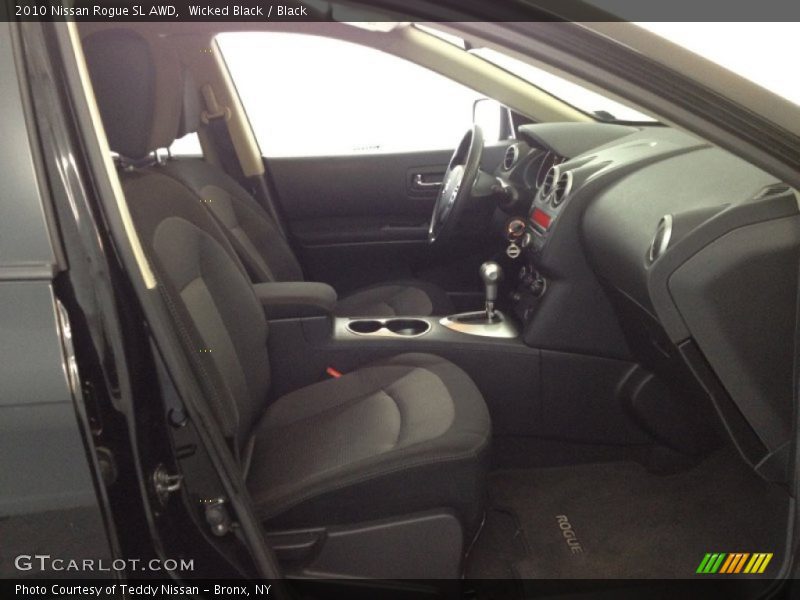 Wicked Black / Black 2010 Nissan Rogue SL AWD