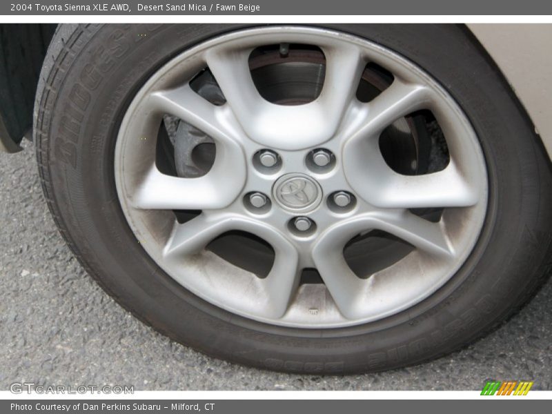Desert Sand Mica / Fawn Beige 2004 Toyota Sienna XLE AWD