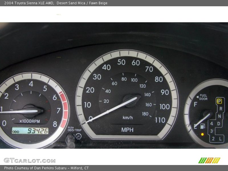 Desert Sand Mica / Fawn Beige 2004 Toyota Sienna XLE AWD