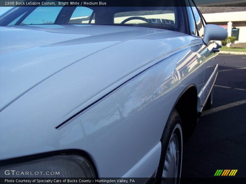 Bright White / Medium Blue 1998 Buick LeSabre Custom