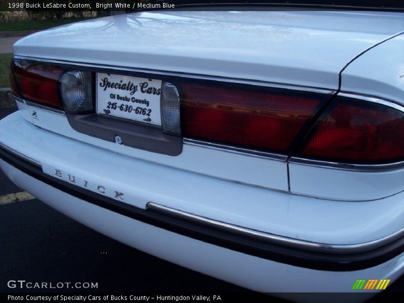 Bright White / Medium Blue 1998 Buick LeSabre Custom