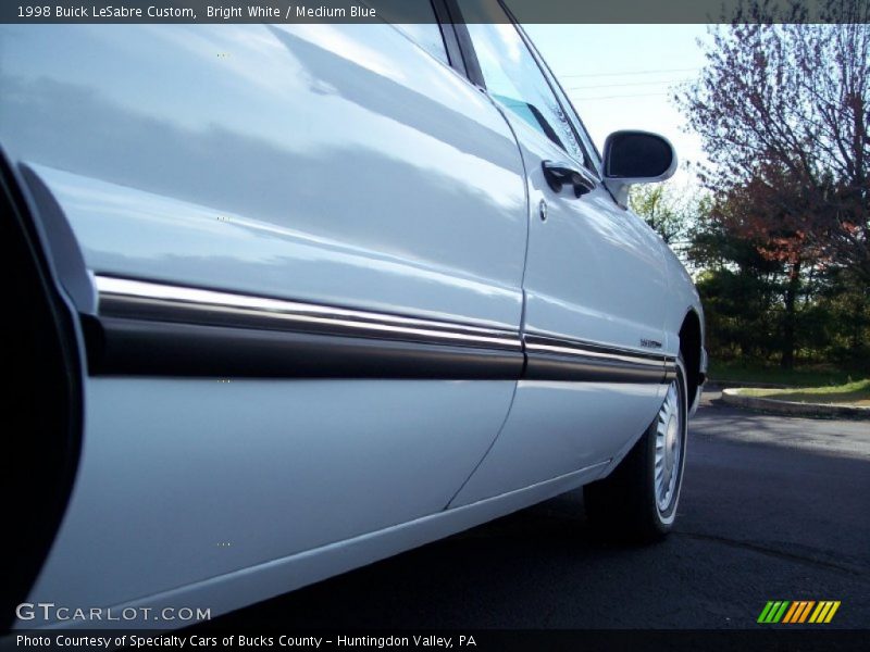 Bright White / Medium Blue 1998 Buick LeSabre Custom