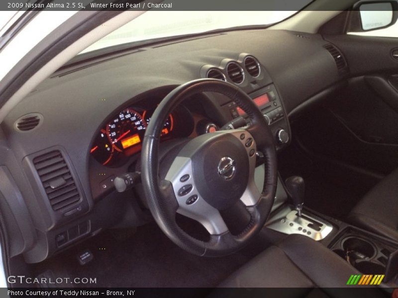 Winter Frost Pearl / Charcoal 2009 Nissan Altima 2.5 SL