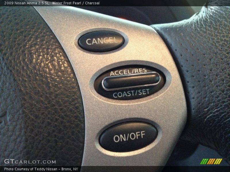Winter Frost Pearl / Charcoal 2009 Nissan Altima 2.5 SL