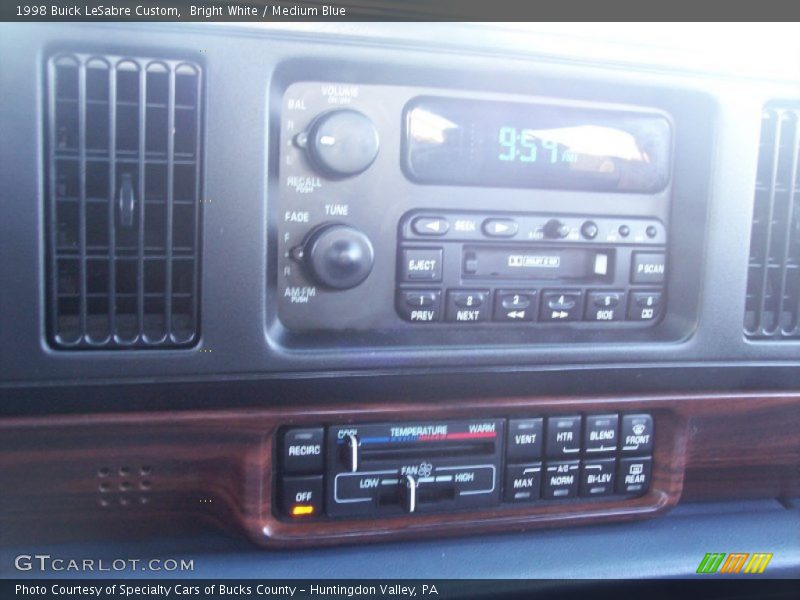 Bright White / Medium Blue 1998 Buick LeSabre Custom