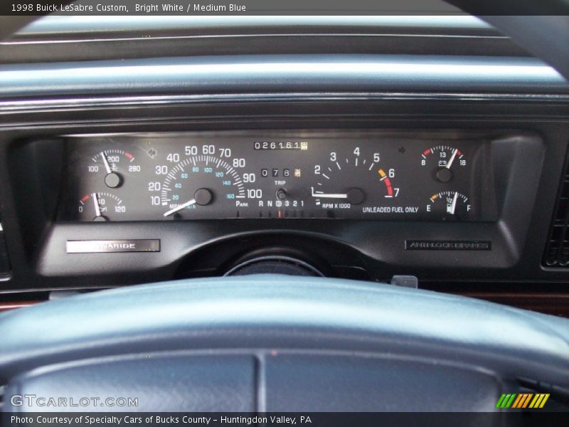 Bright White / Medium Blue 1998 Buick LeSabre Custom