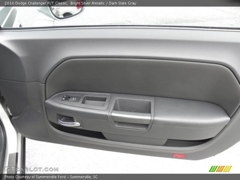Bright Silver Metallic / Dark Slate Gray 2010 Dodge Challenger R/T Classic