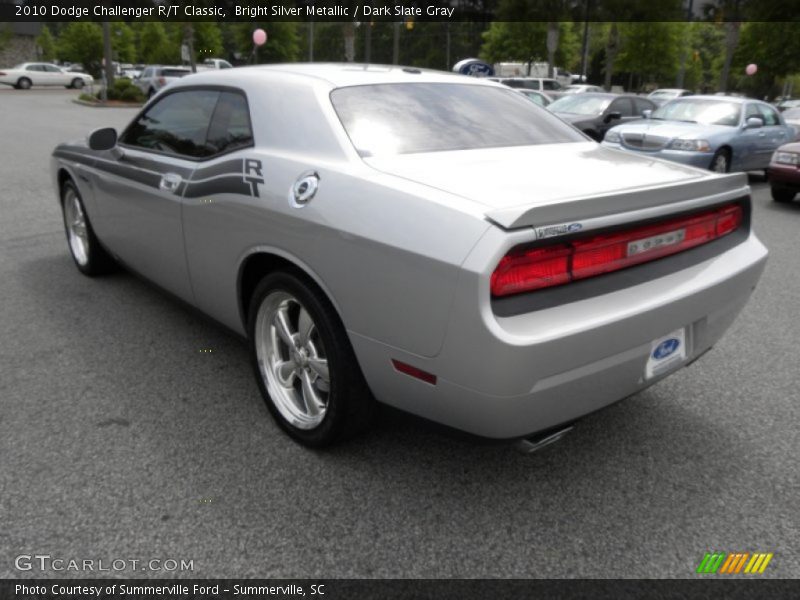 Bright Silver Metallic / Dark Slate Gray 2010 Dodge Challenger R/T Classic