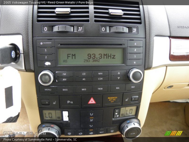Reed Green Metallic / Pure Beige 2005 Volkswagen Touareg V6