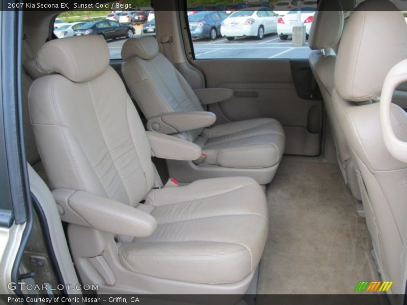 Sunset Gold / Beige 2007 Kia Sedona EX
