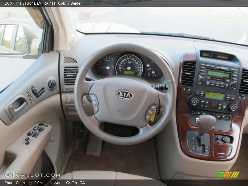 Sunset Gold / Beige 2007 Kia Sedona EX