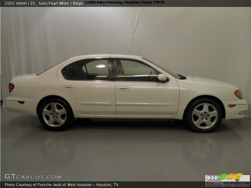 Ivory Pearl White / Beige 2003 Infiniti I 35