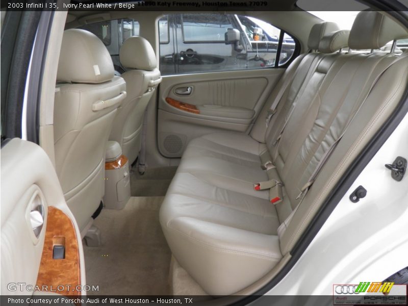 Ivory Pearl White / Beige 2003 Infiniti I 35