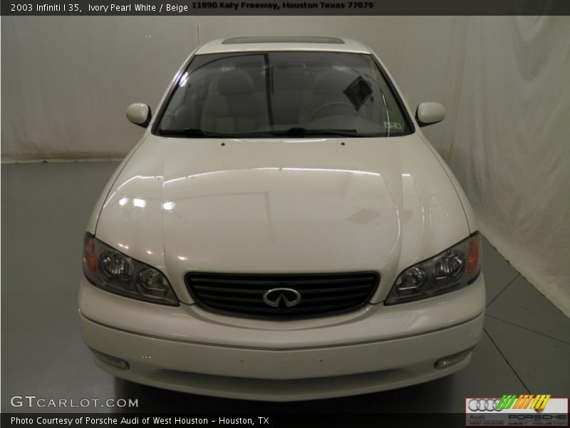 Ivory Pearl White / Beige 2003 Infiniti I 35