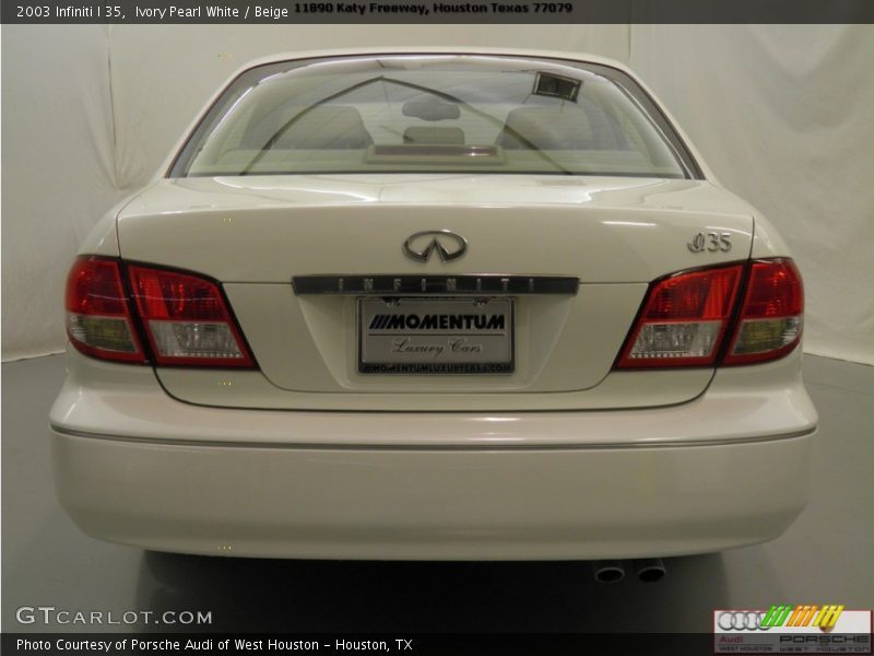 Ivory Pearl White / Beige 2003 Infiniti I 35