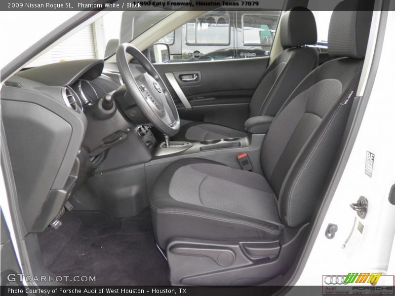 Phantom White / Black 2009 Nissan Rogue SL