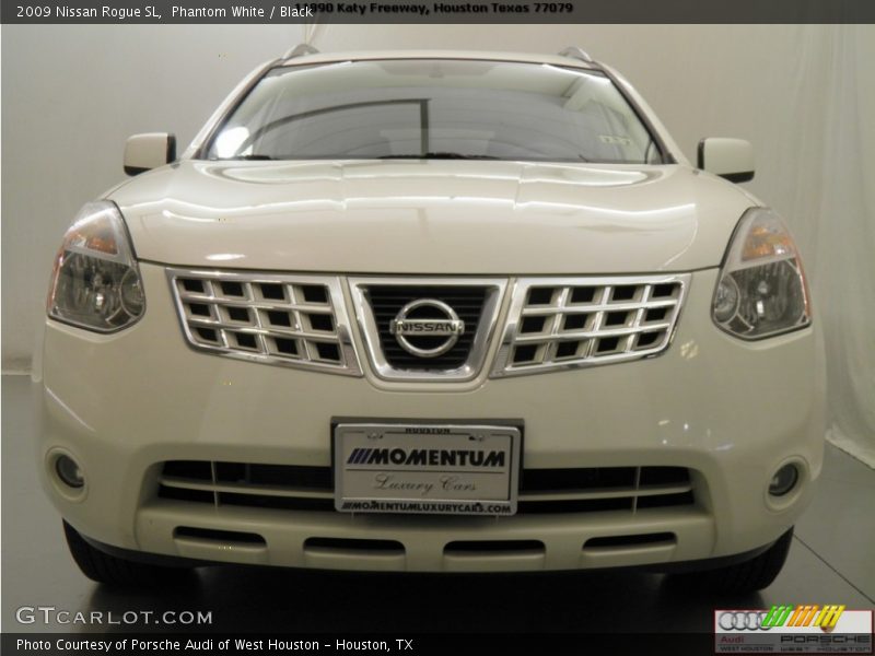 Phantom White / Black 2009 Nissan Rogue SL
