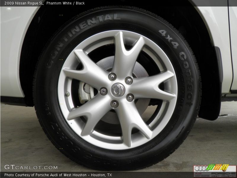 Phantom White / Black 2009 Nissan Rogue SL